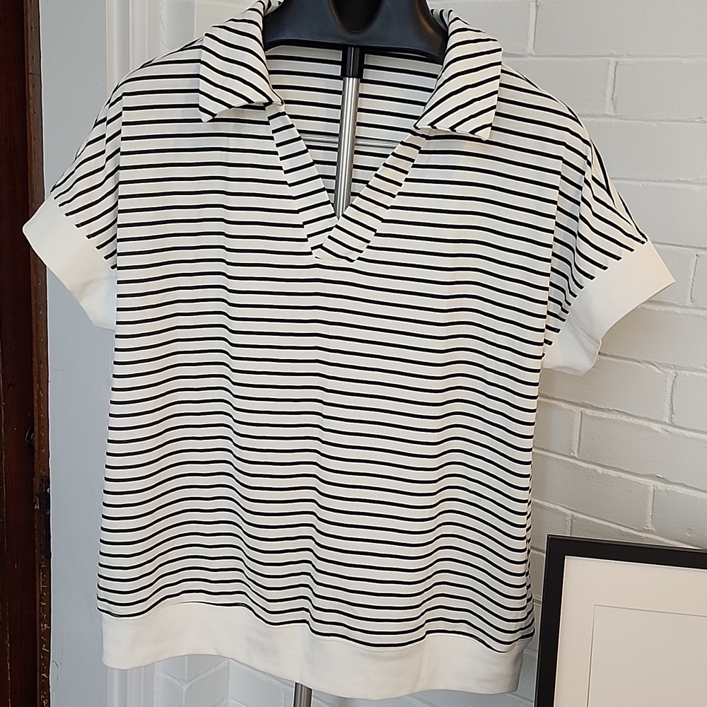 Striped Short Set - Large - Picture 3 of 10